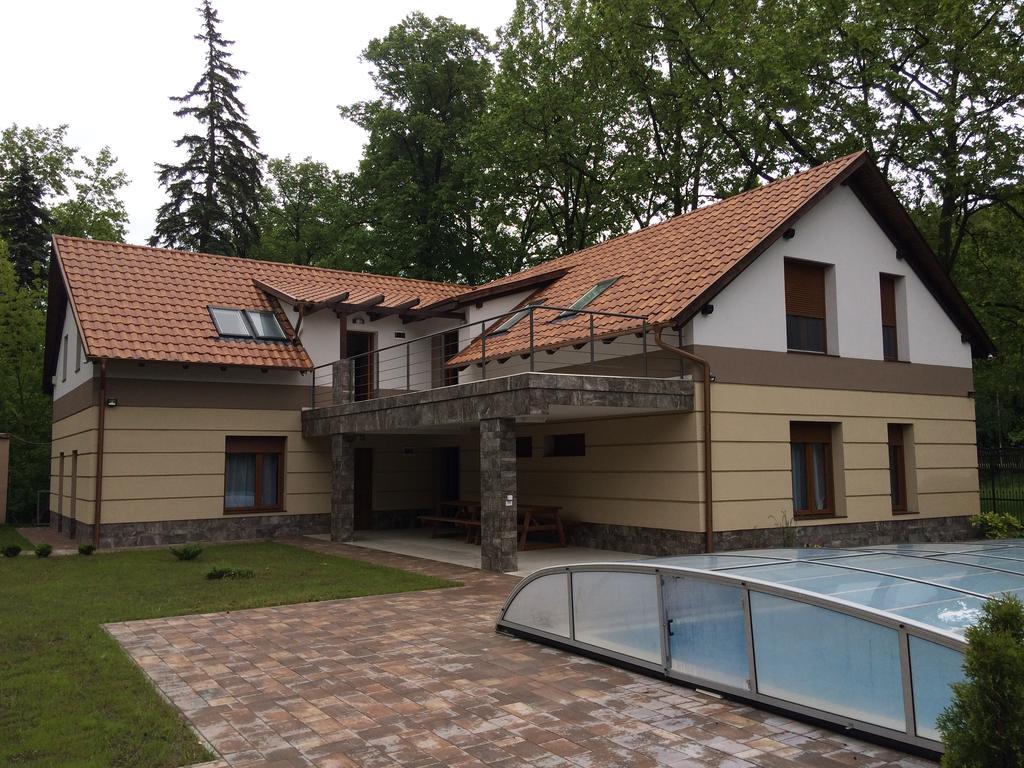 Csaladi Villa Balatonszemes Exterior photo